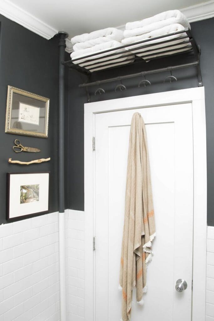 towel rack above the door, towel storage, storage ideas for small bathrooms