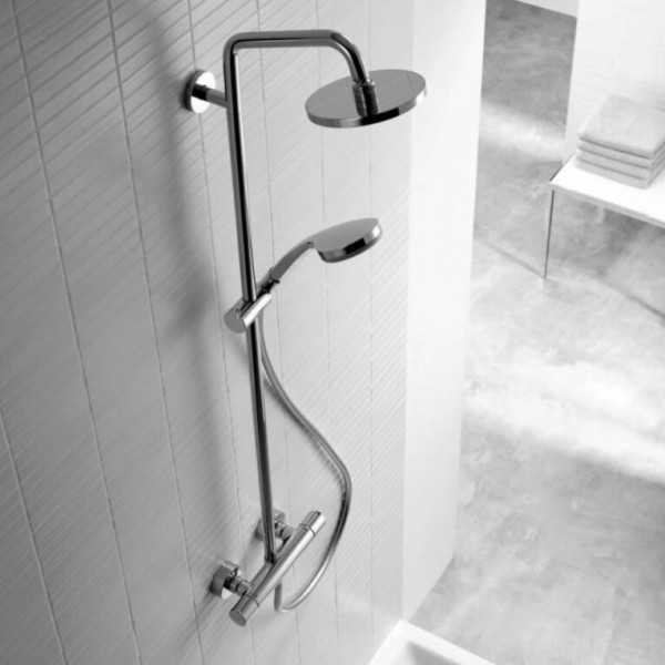 27135000 Hansgrohe Croma 160 Shower system with 270mm shower arm for an eco-friendly bathroom