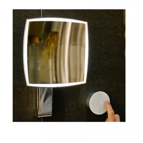 Shaving Mirror With Light Keuco Ilook_Move glass control panel with touch sensors 200x200mm Chrome