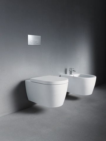 Wall Hung Toilet Duravit ME by Starck 370x355mm White silk matt/White