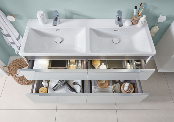 Double Basin Villeroy and Boch Subway 3.0 2 x 1 hole, With overflow, Unpolished 1300mm Alpine White CeramicPlus