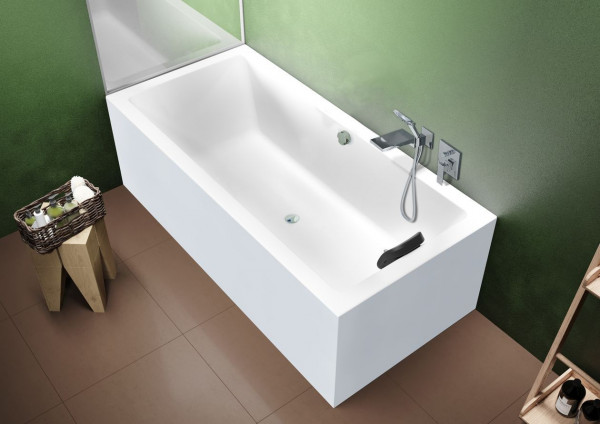 Riho Standard Bath Lugo With feet Plug&Play right 750x620x1700mm White